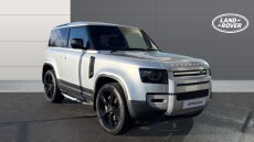 Land Rover Defender 2.0 P300 SE 90 3dr Auto Petrol Estate